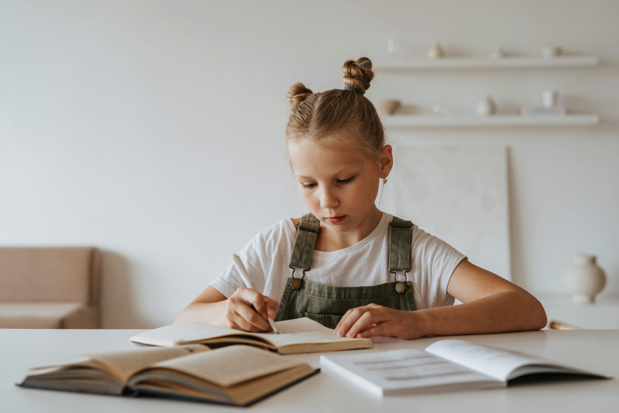 Pros and Cons of Homeschooling Your Child Guide